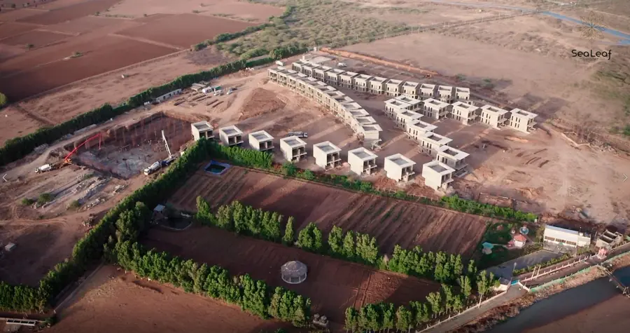 Sea Leaf Resort under construction, aerial
